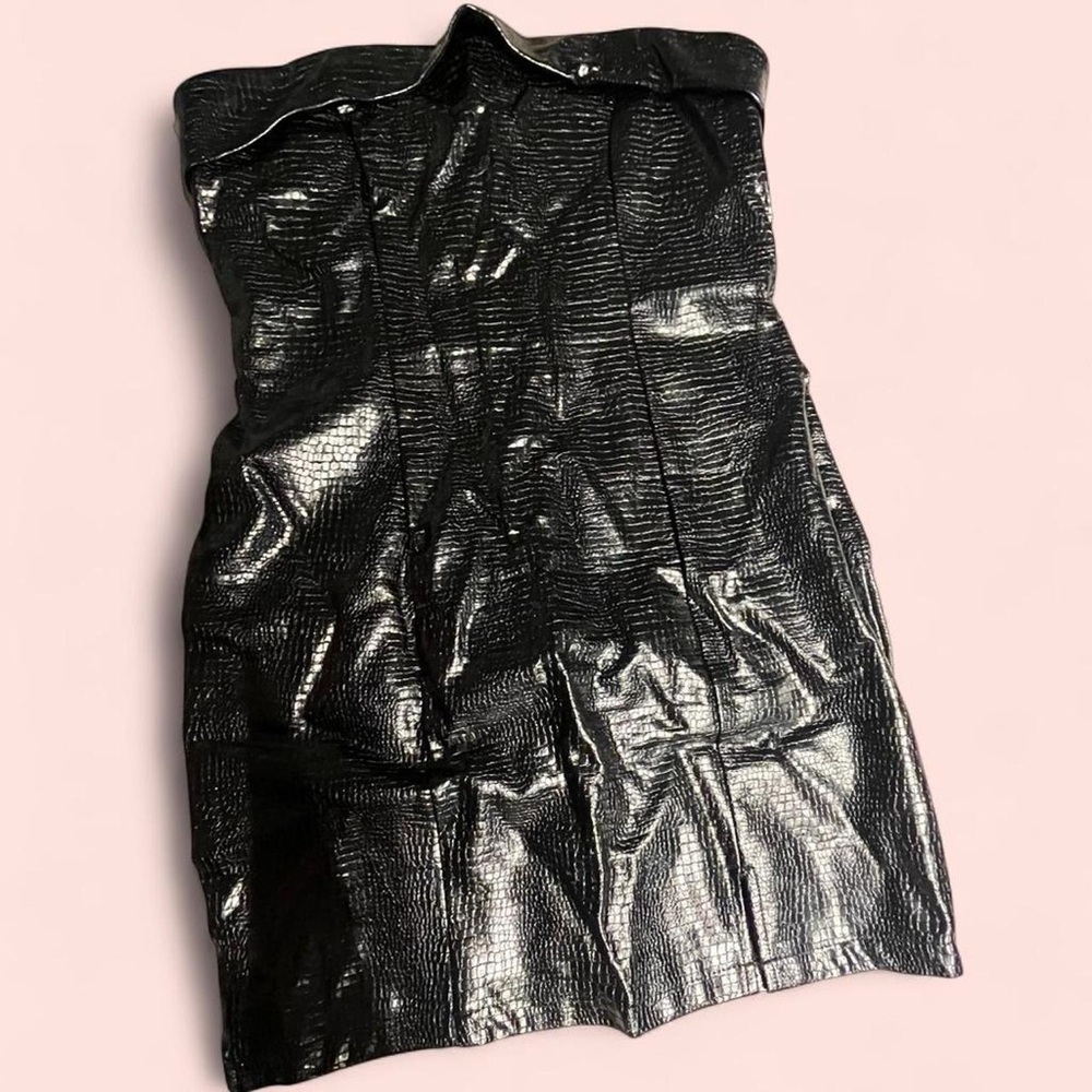 Fashion Nova Black Strapless Dress